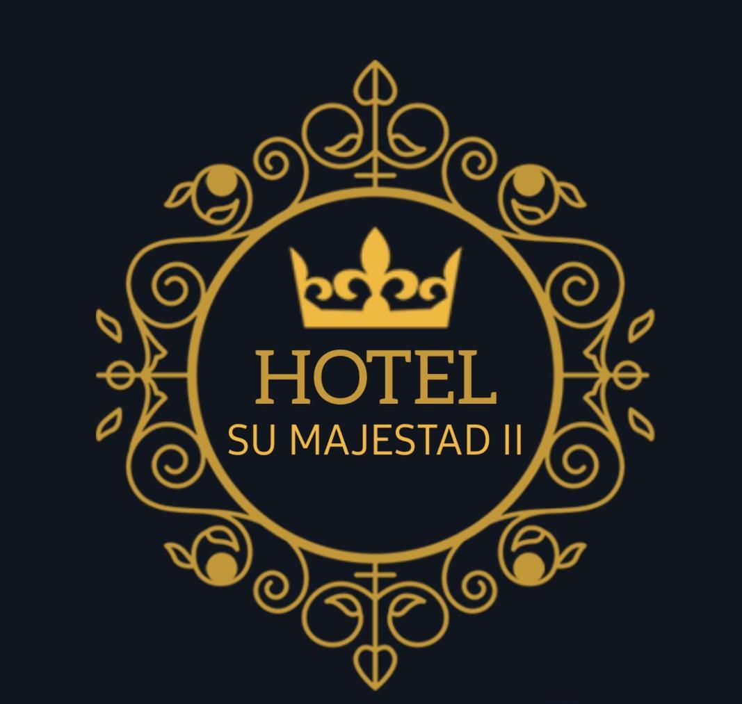 Su Majestad II Huanta Bagian luar foto